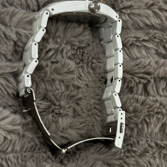 GUESS Women’s Watch
